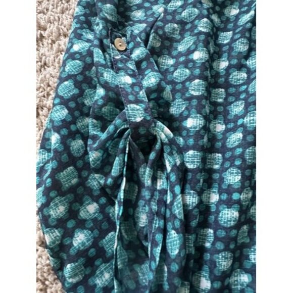 Apt 9 Women Roll Tab Sleeve ButtonsWomen's Pullover Top Size Small Casual - Picture 3 of 10